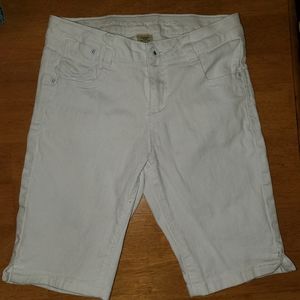 3/$10 Arizona Jean Co Long Denim Stretch Shorts Girls Sz 12 White Adjustable